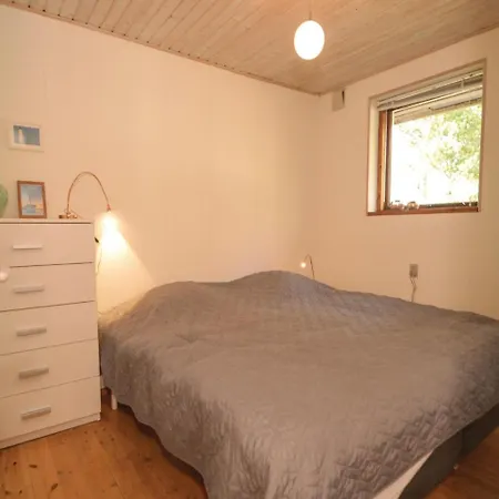 Дом отдыха Three-bedroom Holiday In Блаванн